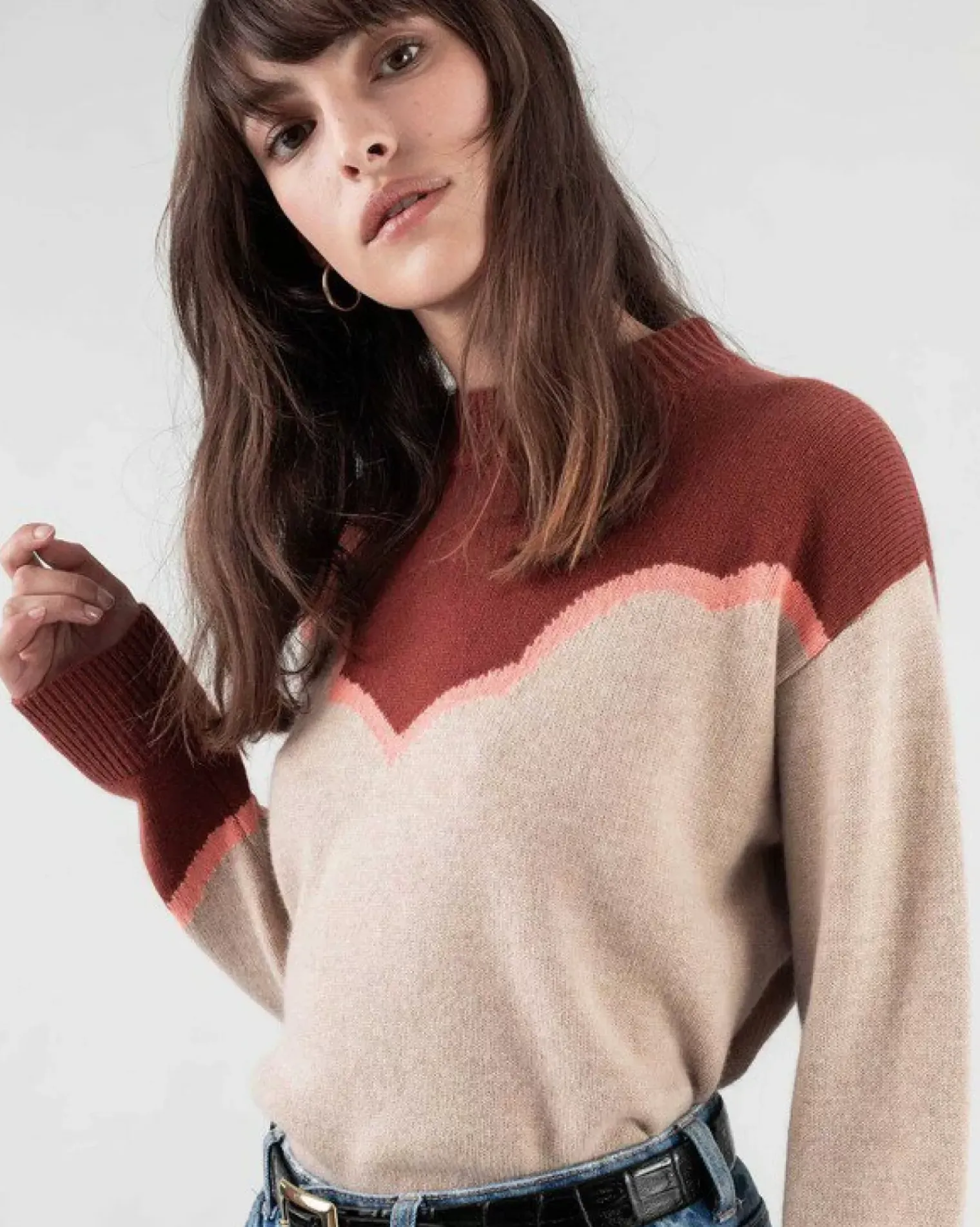Kujten Sweaters & Sweatshirts>Bicolored Round Neck Cashmere Sweater Bordeaux Sienne