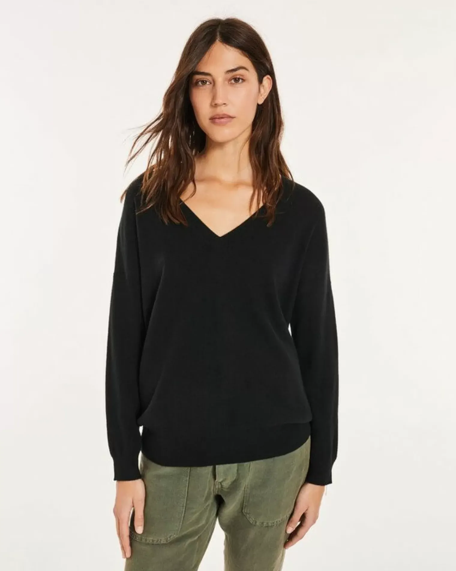 Kujten Sweaters & Sweatshirts>Boyfriend Woman V-Neck Cashmere Sweater Noir