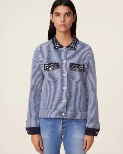 Kujten Jackets & Vests><noscript><img width=
