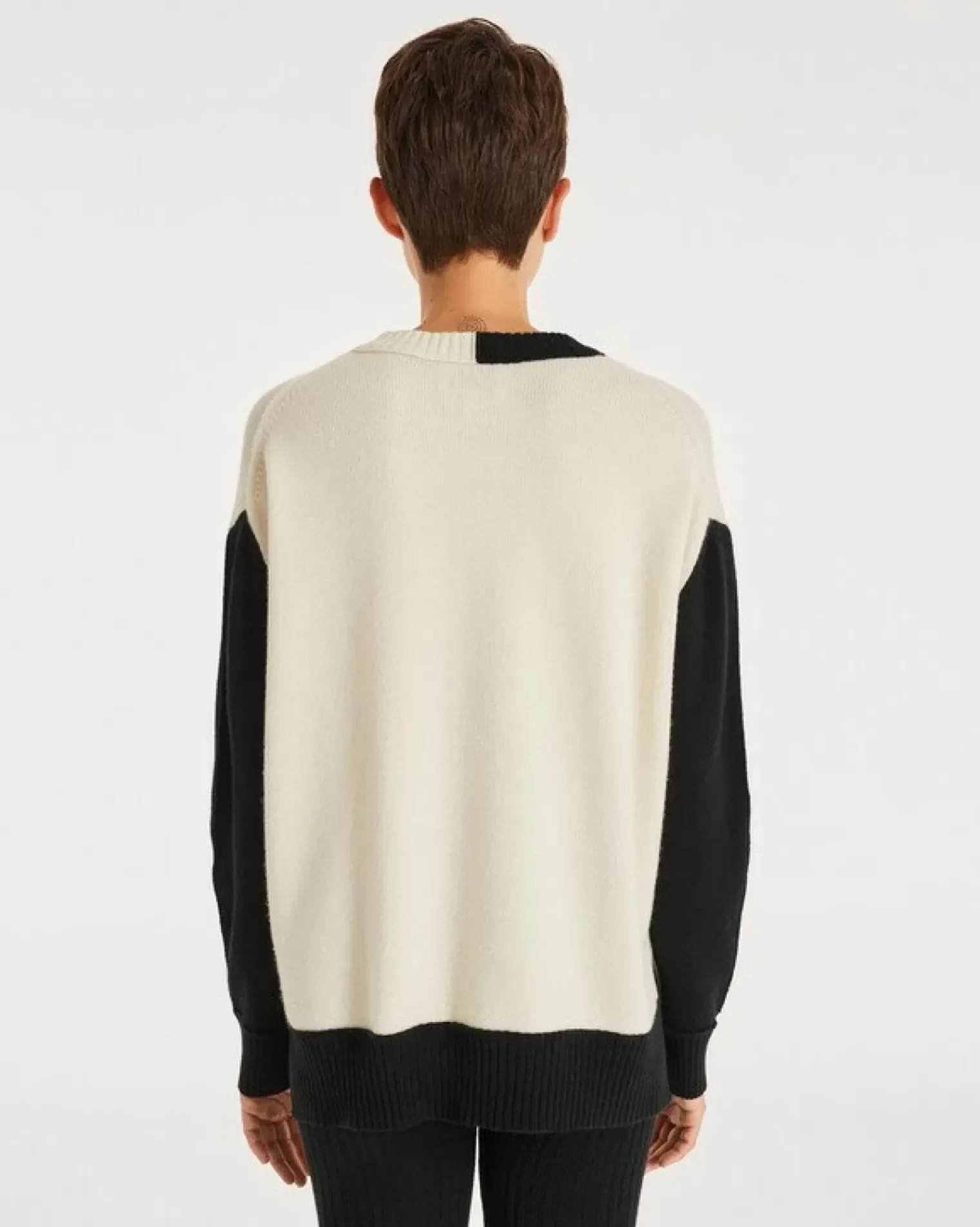 Kujten Sweaters & Sweatshirts>Cashmere Sweater Round Neck Long Sleeves Blanc Vintage