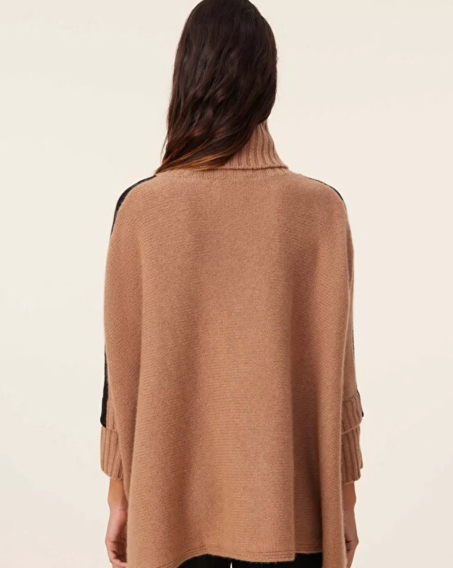 Kujten Capes & Ponchos>Cashmere Turtleneck Poncho Smok Stripe, 10-Threads Camelo