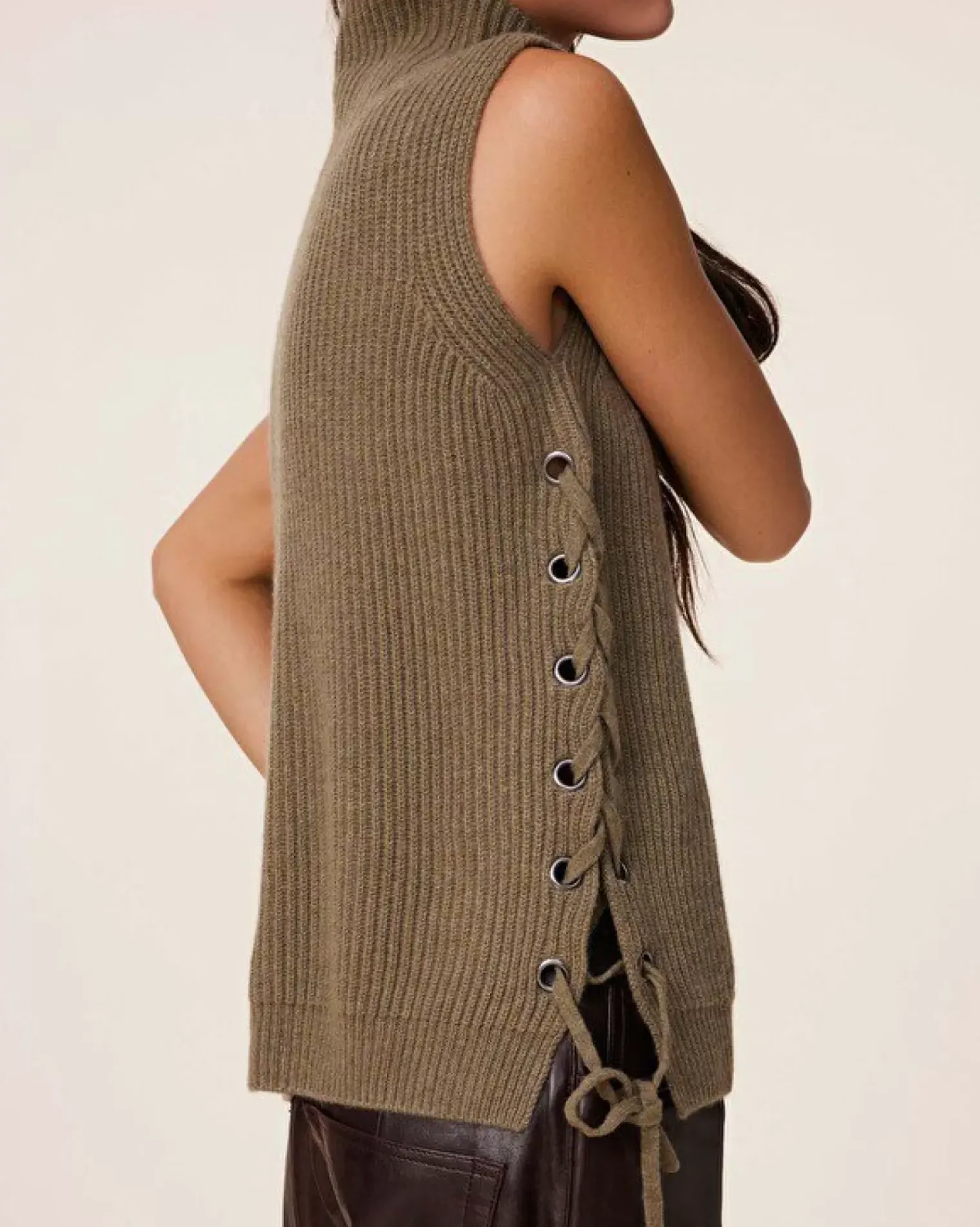 Kujten Sweaters & Sweatshirts>Chimney Neck Cashmere Vest, 6-Threads Kaki Scout