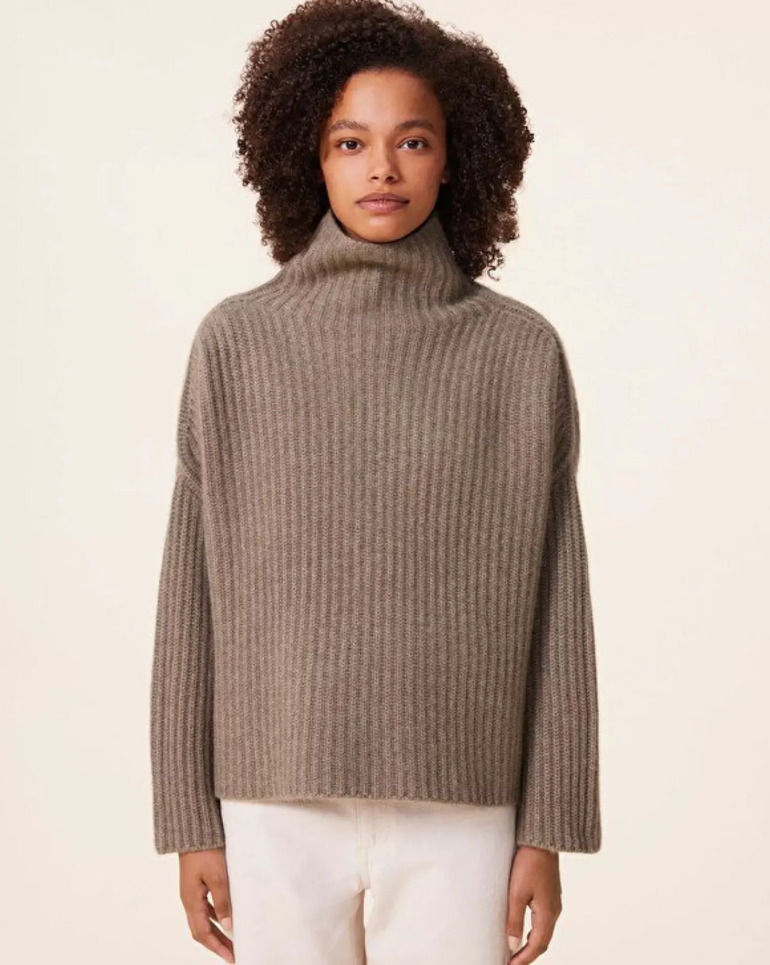 Kujten Sweaters & Sweatshirts>Chimney Neck Oversize Cashmere Sweater, 10-Threads Kaki Chine