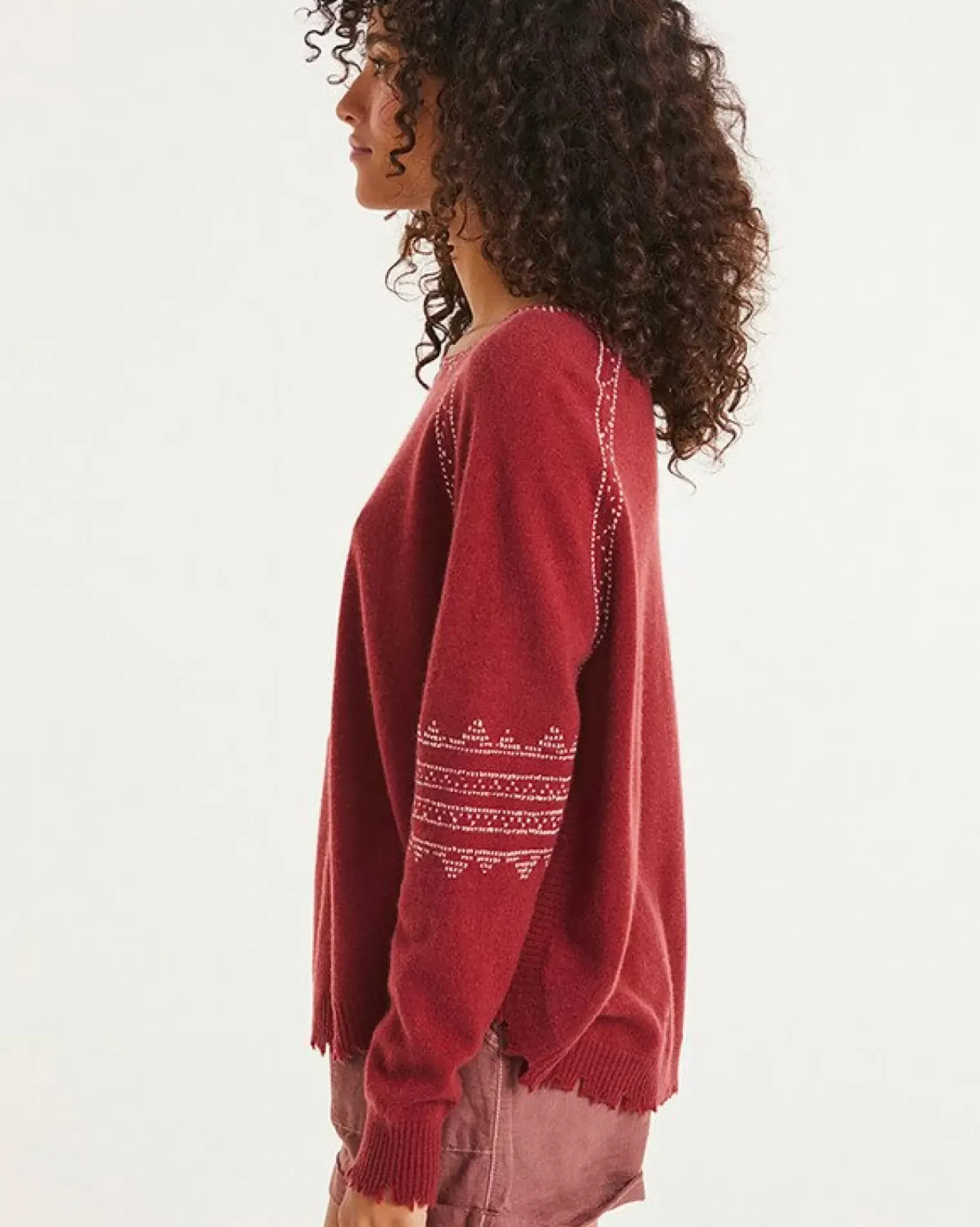 Kujten Sweaters & Sweatshirts>Embroidery Round Neck Cashmere Sweater Sierra