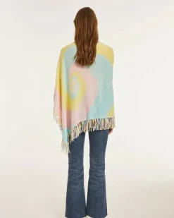 Kujten Capes & Ponchos><noscript><img width=