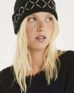Kujten Hats & Headbands>Hand Embroidered Cashmere Beanie Noir