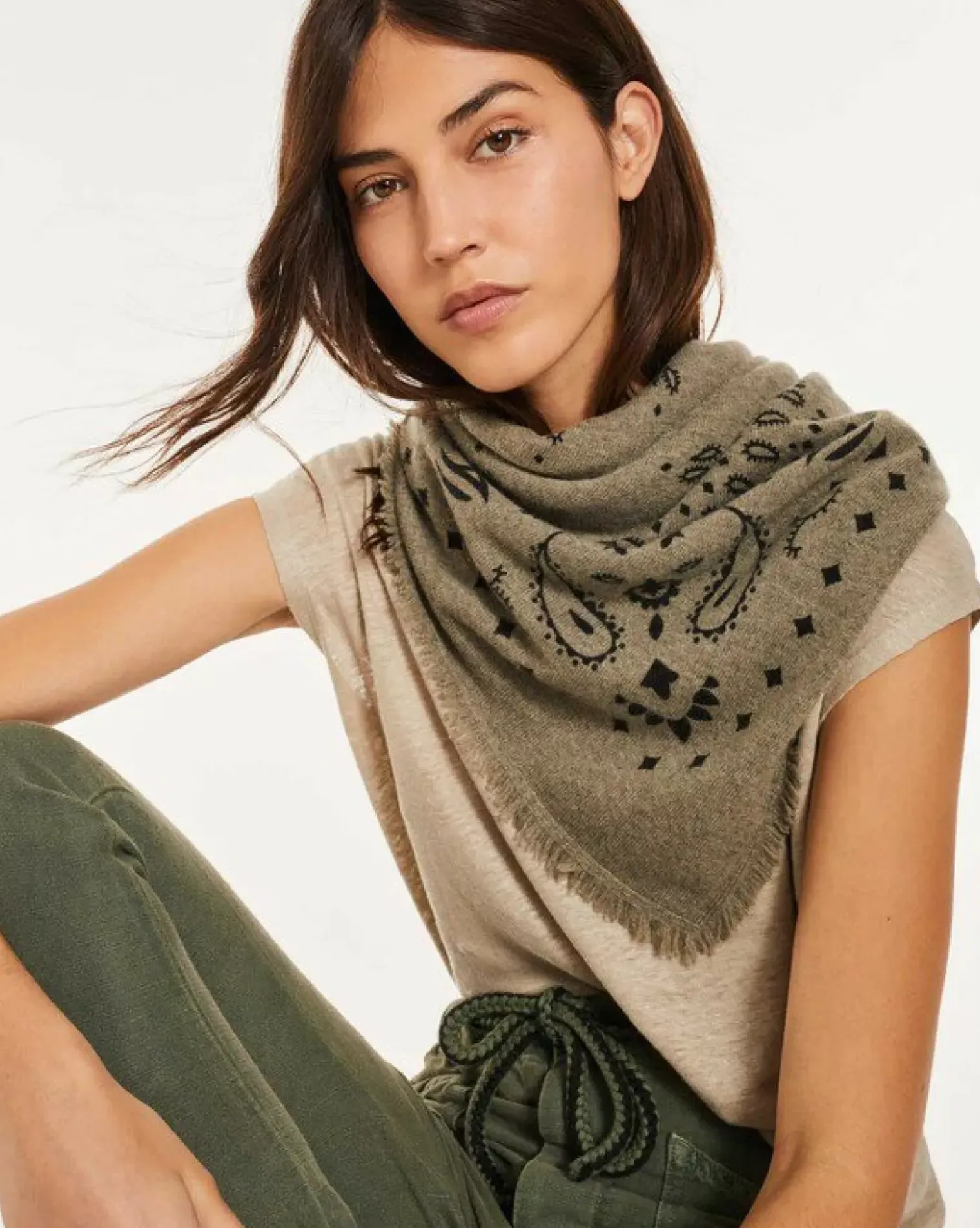 Kujten Scarves & Snoods>Large Cashmere Bandana, 2-Threads Kaki Chine
