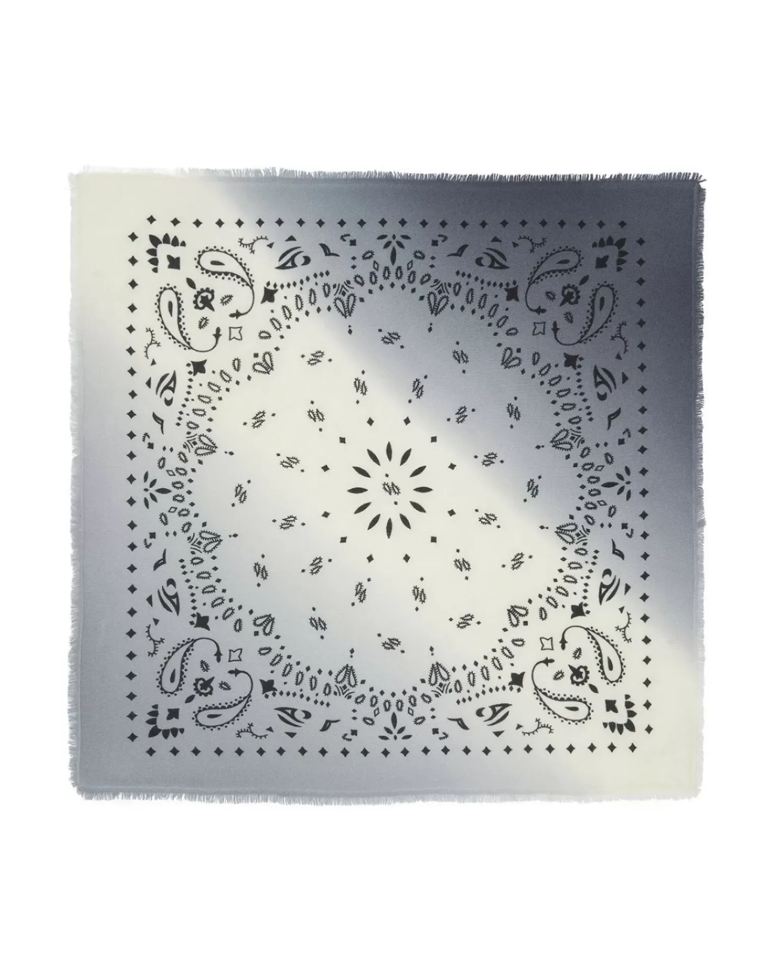 Kujten Bandanas>Large Dip Dye Cashmere Bandana, 2-Threads Gris Flanelle