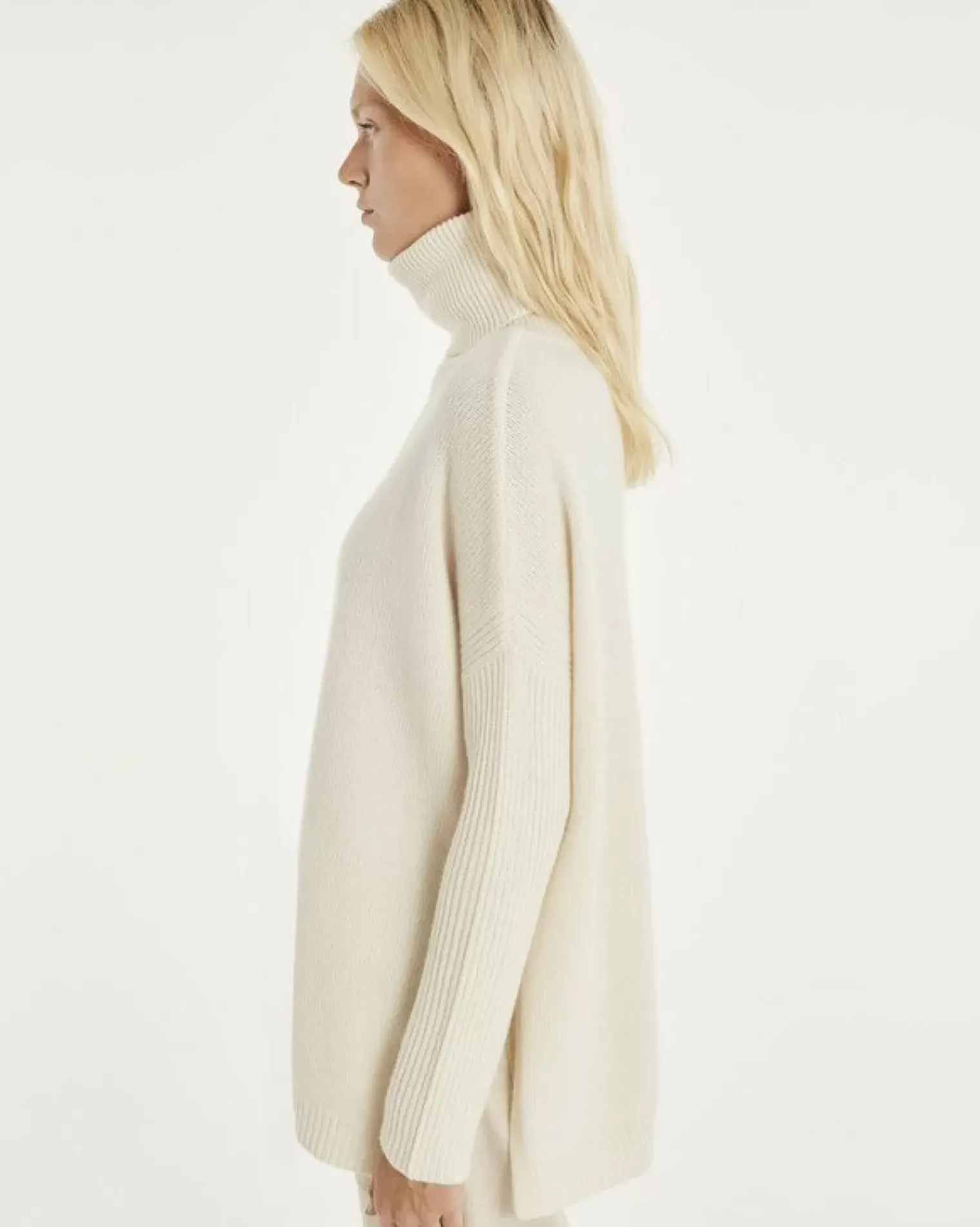 Kujten Capes & Ponchos>Lined Turtleneck Woman Cashmere Tunic, 6-Threads Blanc