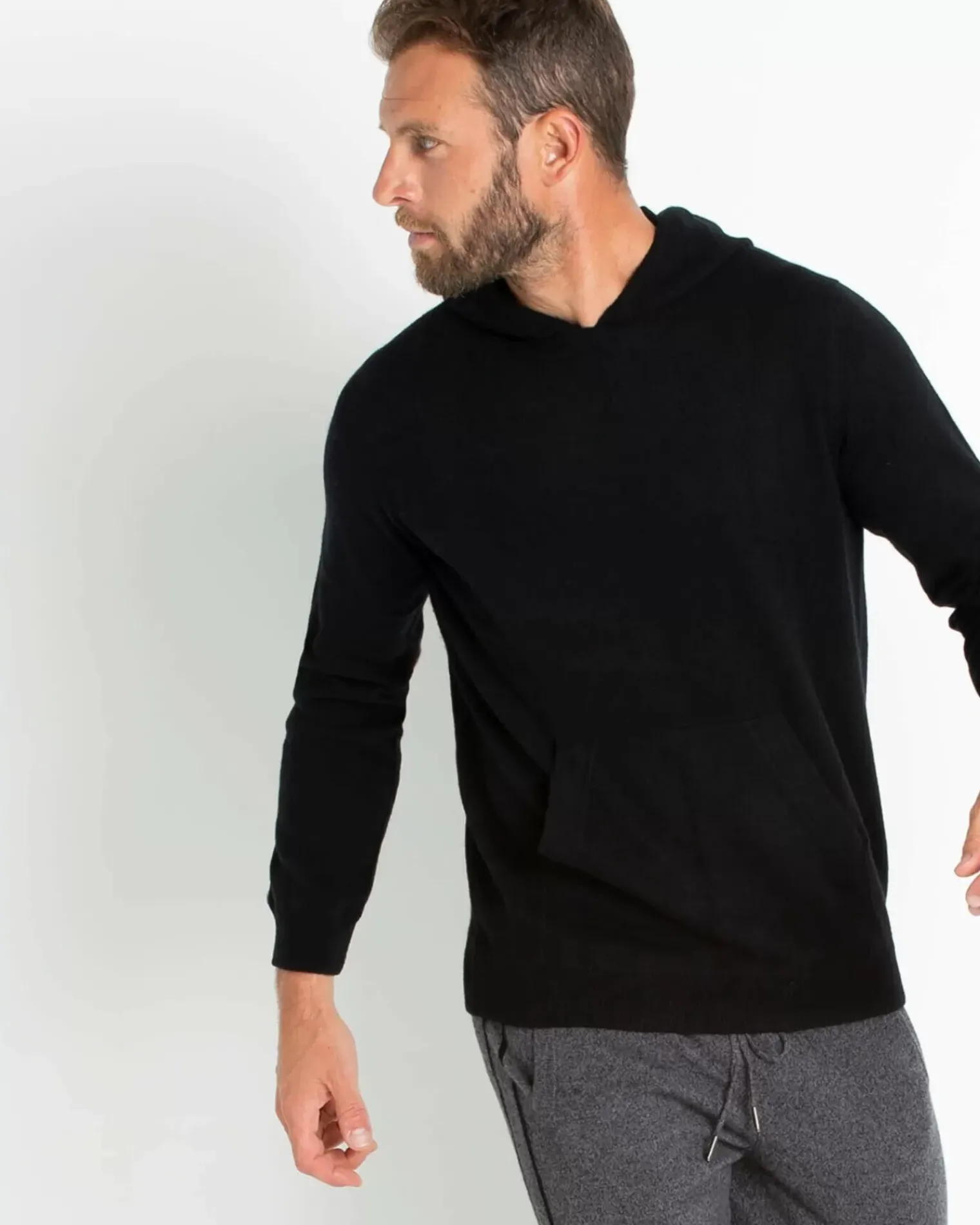 Kujten Sweaters & Sweatshirts>Long Sleeves Cashmere Sweatshirt Noir