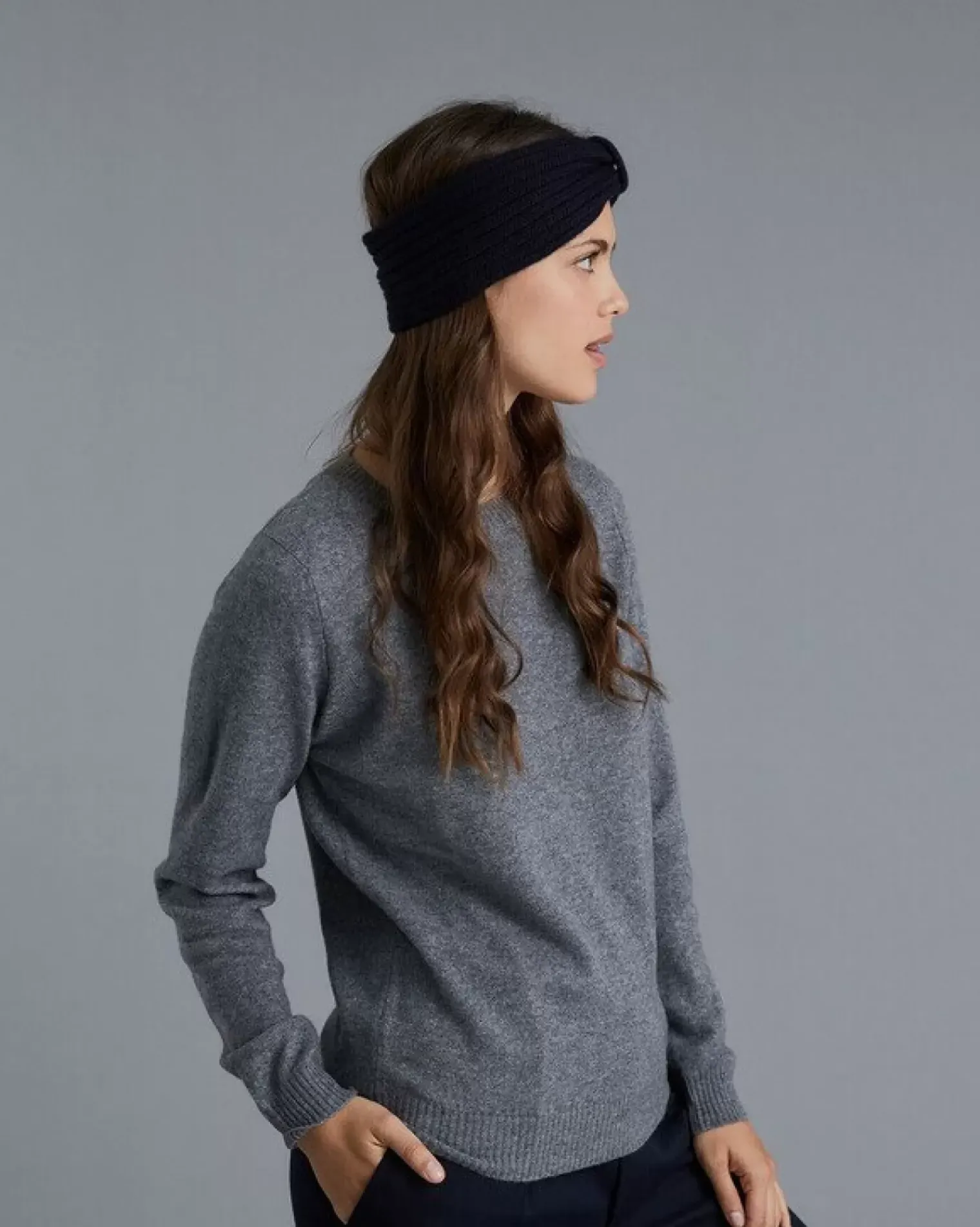Kujten Sweaters & Sweatshirts>Long Sleeves Round Neck Cashmere Sweater Gris Flanelle