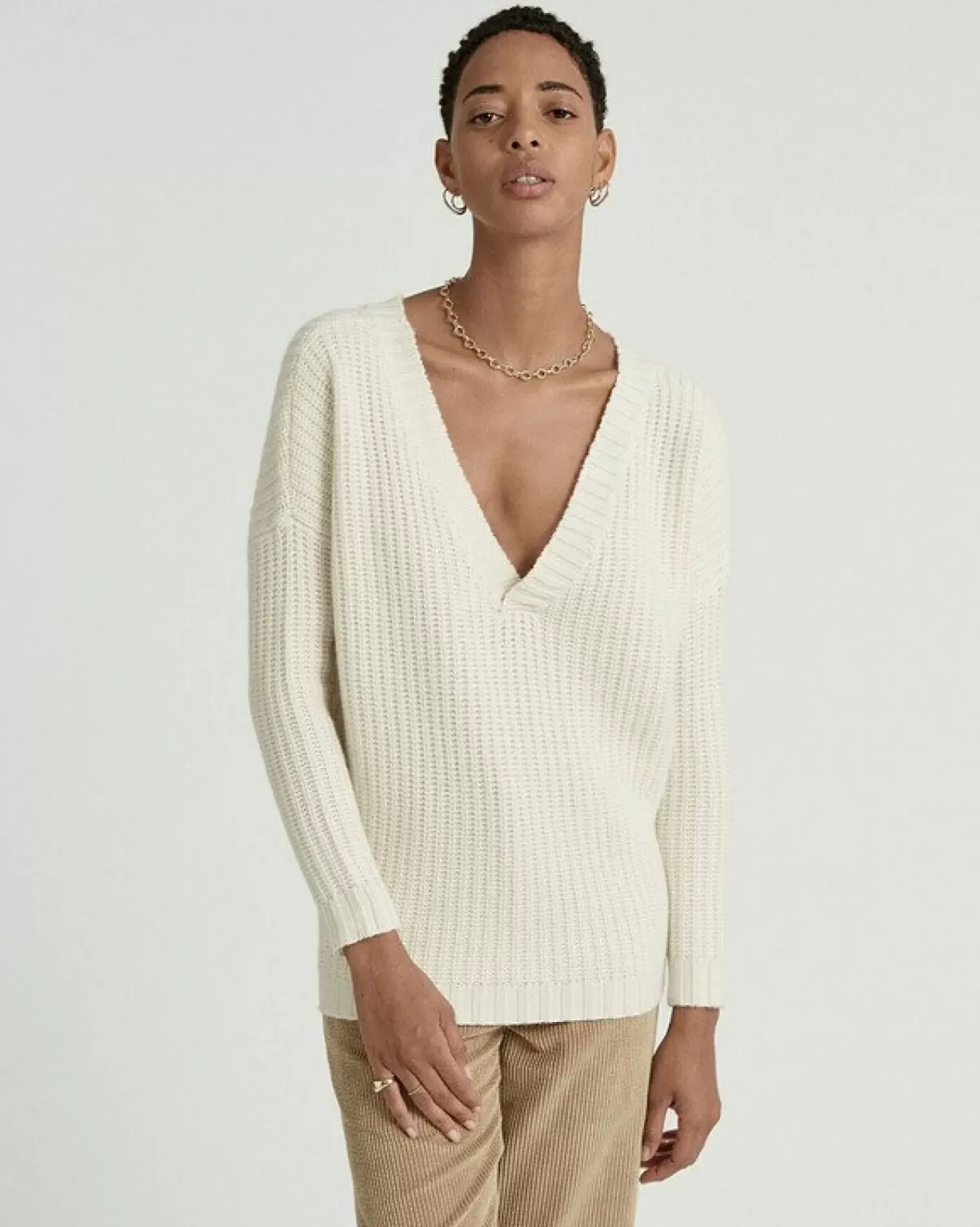 Kujten Sweaters & Sweatshirts>Long Sleeves V-Neck Cashmere Sweater Blanc