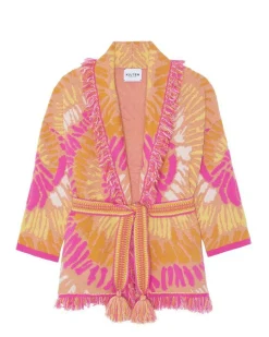Kujten Jackets & Vests><noscript><img width=