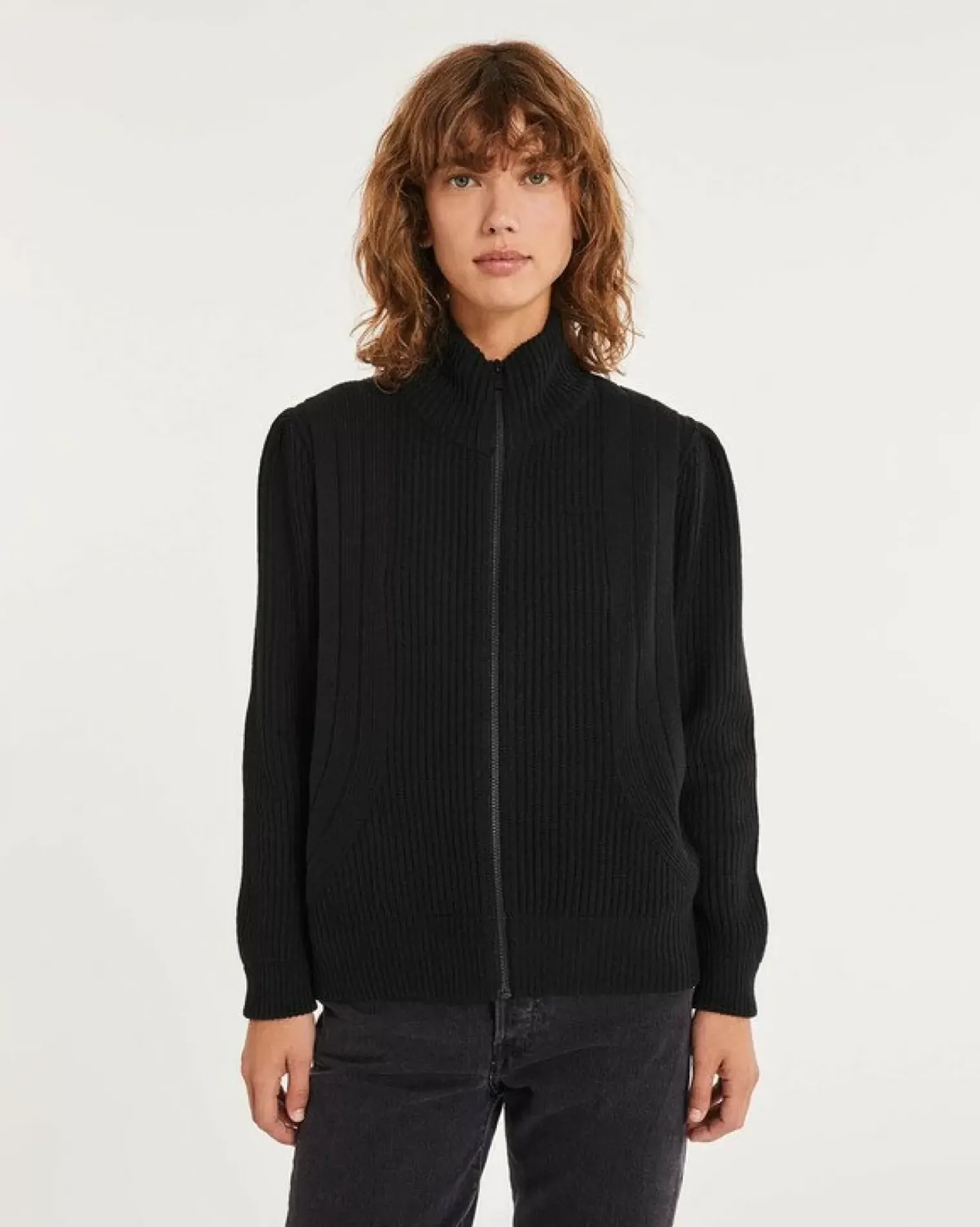 Kujten Jackets & Vests>Long-Sleeved Zip-Up Trucker Jacket Noir