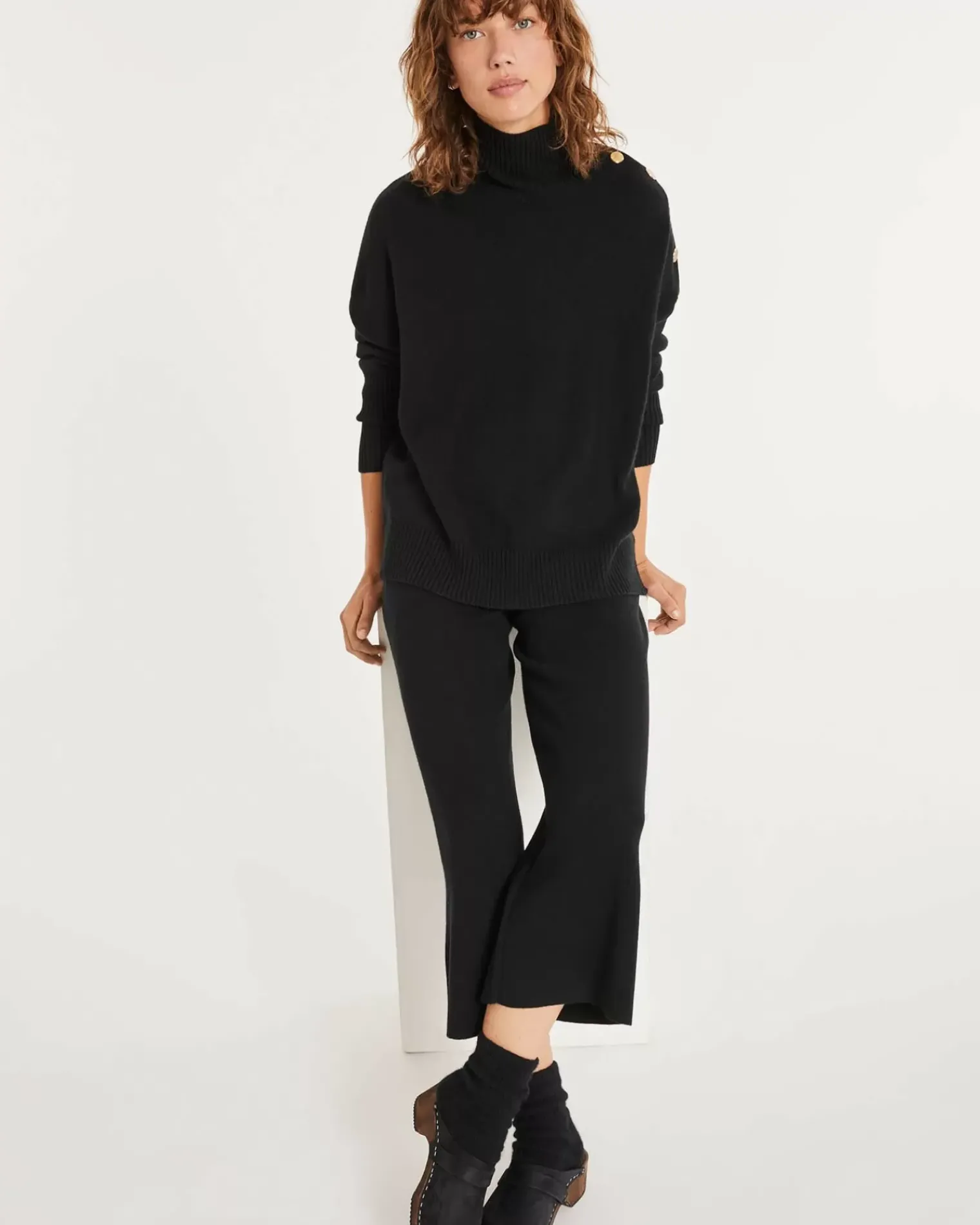 Kujten Pants & Shorts>Loose Fitting Cashmere Trousers Noir