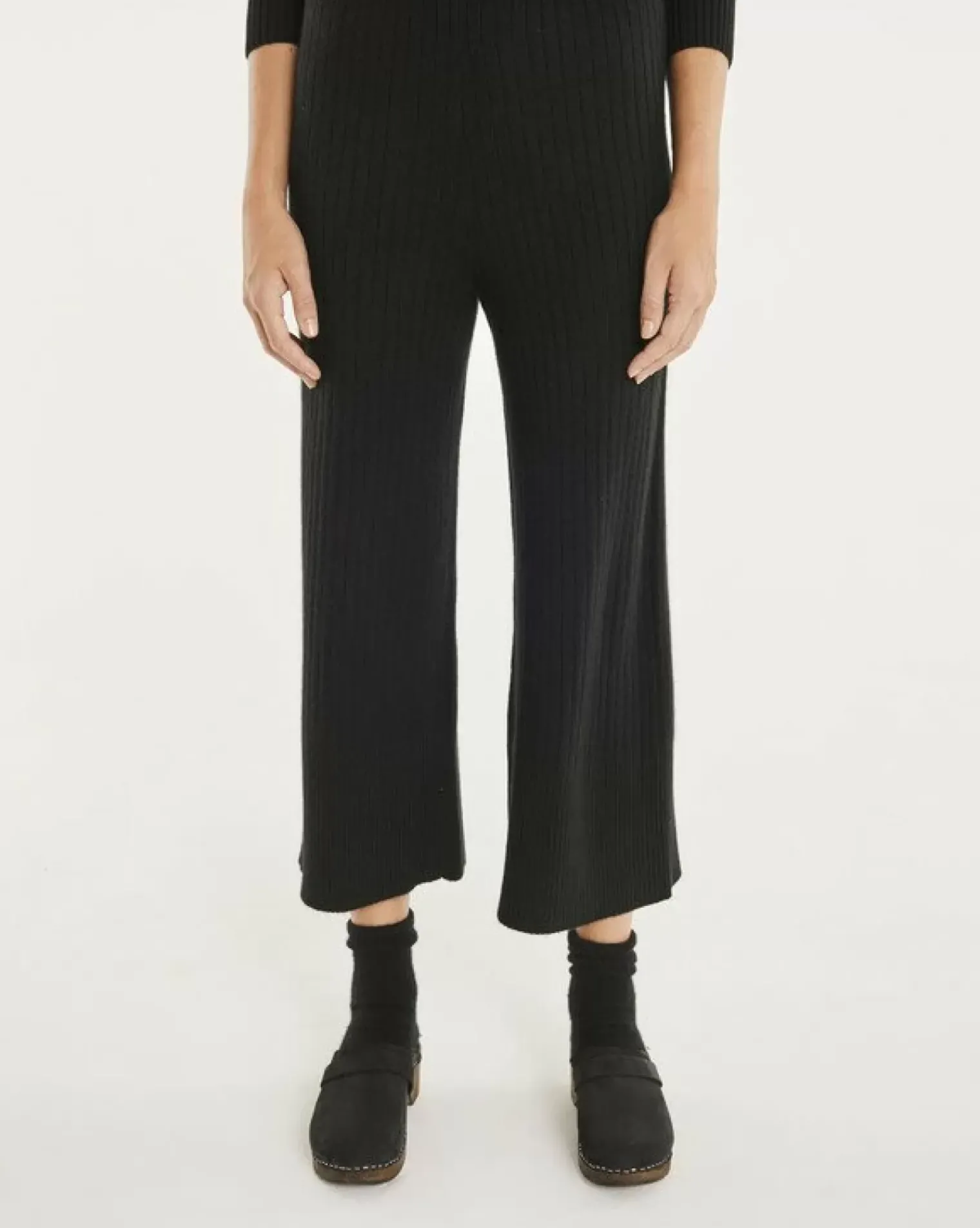 Kujten Pants & Shorts>Loose Fitting Cashmere Trousers Noir