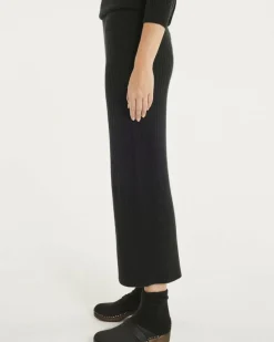 Kujten Pants & Shorts><noscript><img data-lazyloaded=