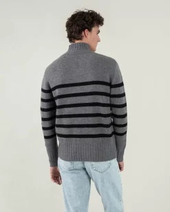 Kujten Sweaters & Sweatshirts><noscript><img width=