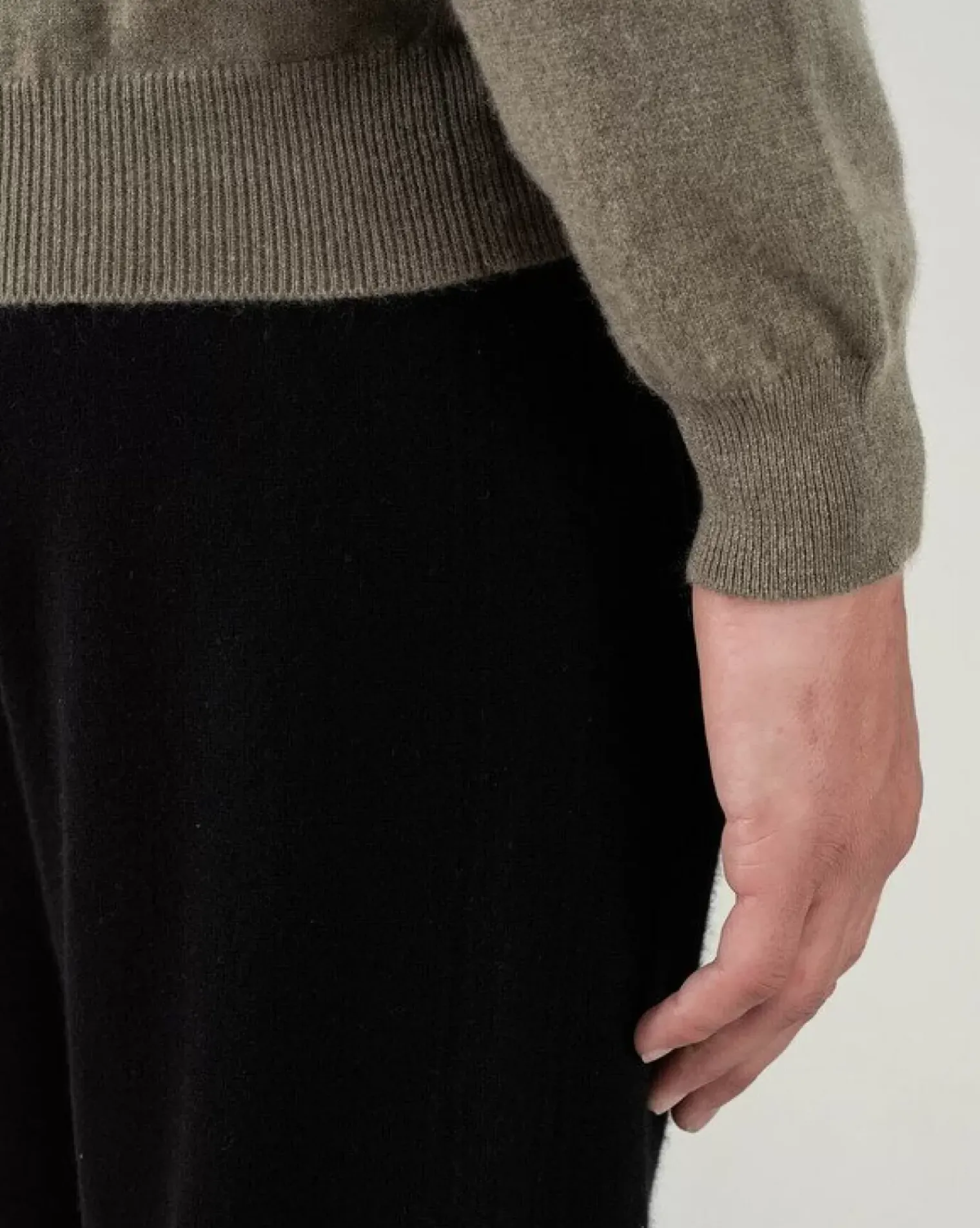 Kujten Joggings & Shorts>Men Straight Cut Cashmere Jogging, 2-Threads Noir