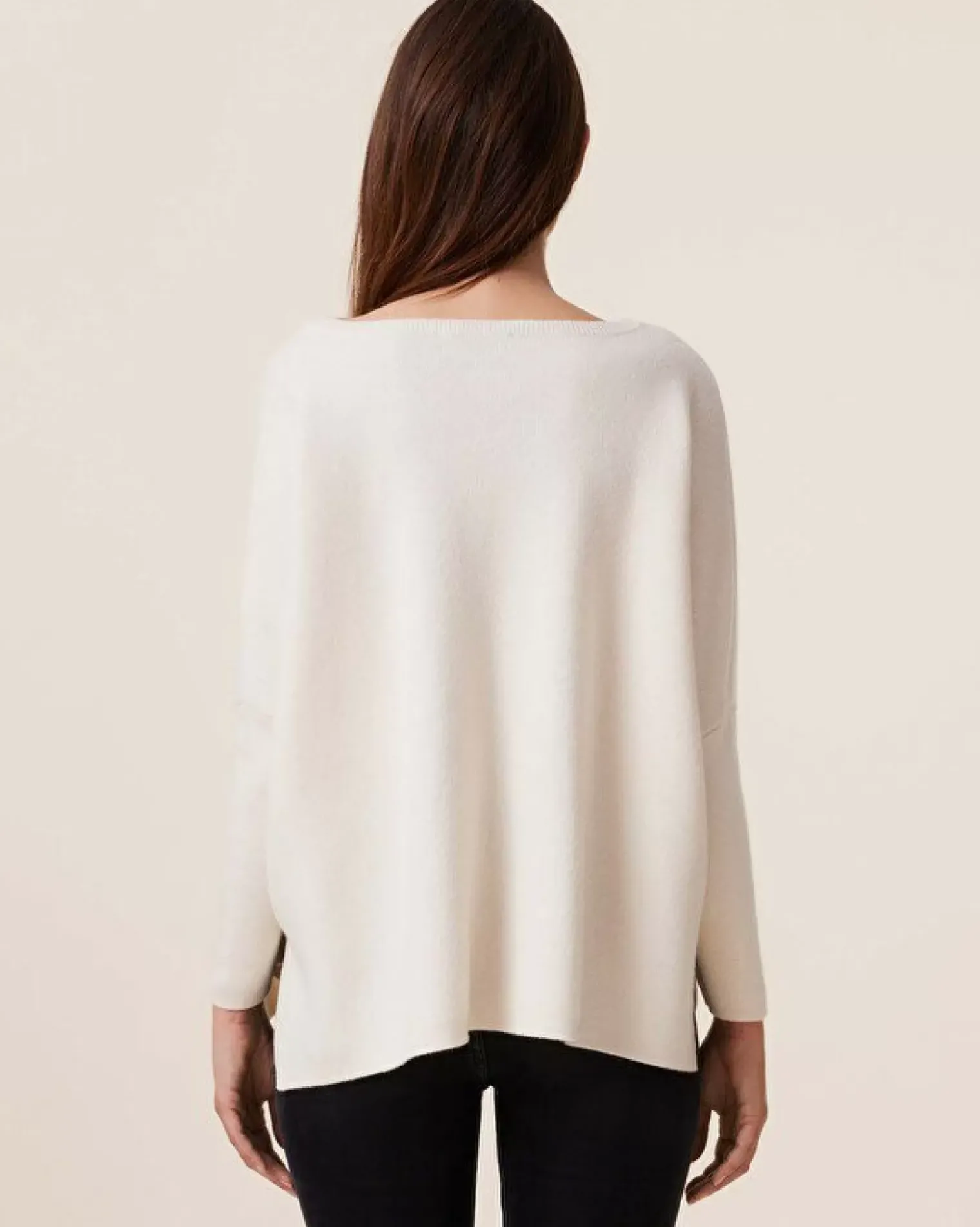 Kujten Sweaters & Sweatshirts>Milano Oversized V-Neck Cashmere Sweater, 2-Threads Blanc
