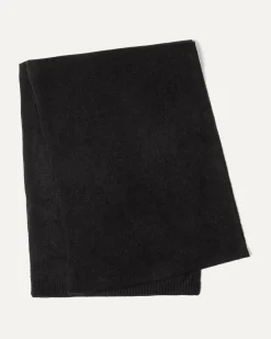 Kujten Scarves & Snoods>Off-Gauge Knitted Cashmere Scarf, 2-Threads Noir
