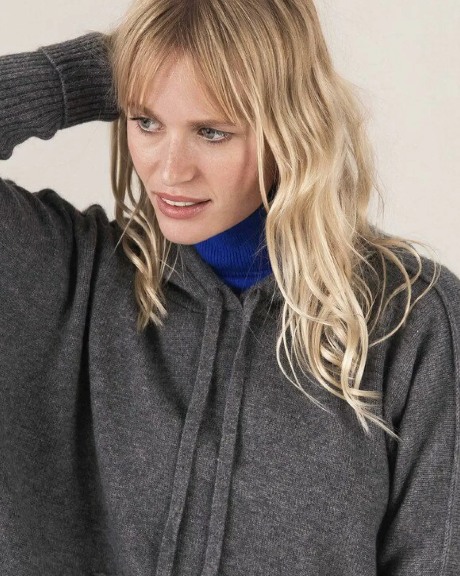 Kujten Hoodies>Oversize Round Neck Cashmere Sweatshirt Gris Flanelle