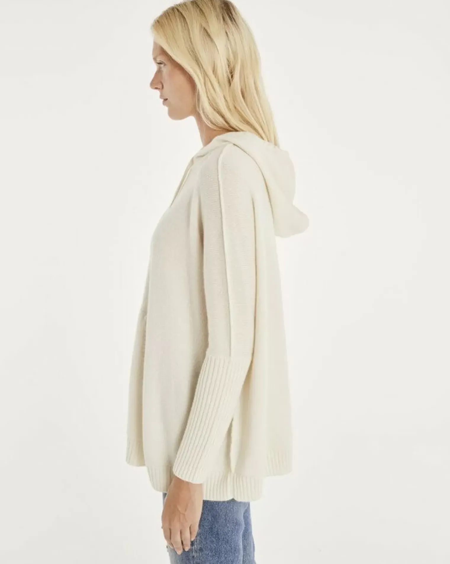 Kujten Hoodies>Oversize Round Neck Cashmere Sweatshirt Blanc