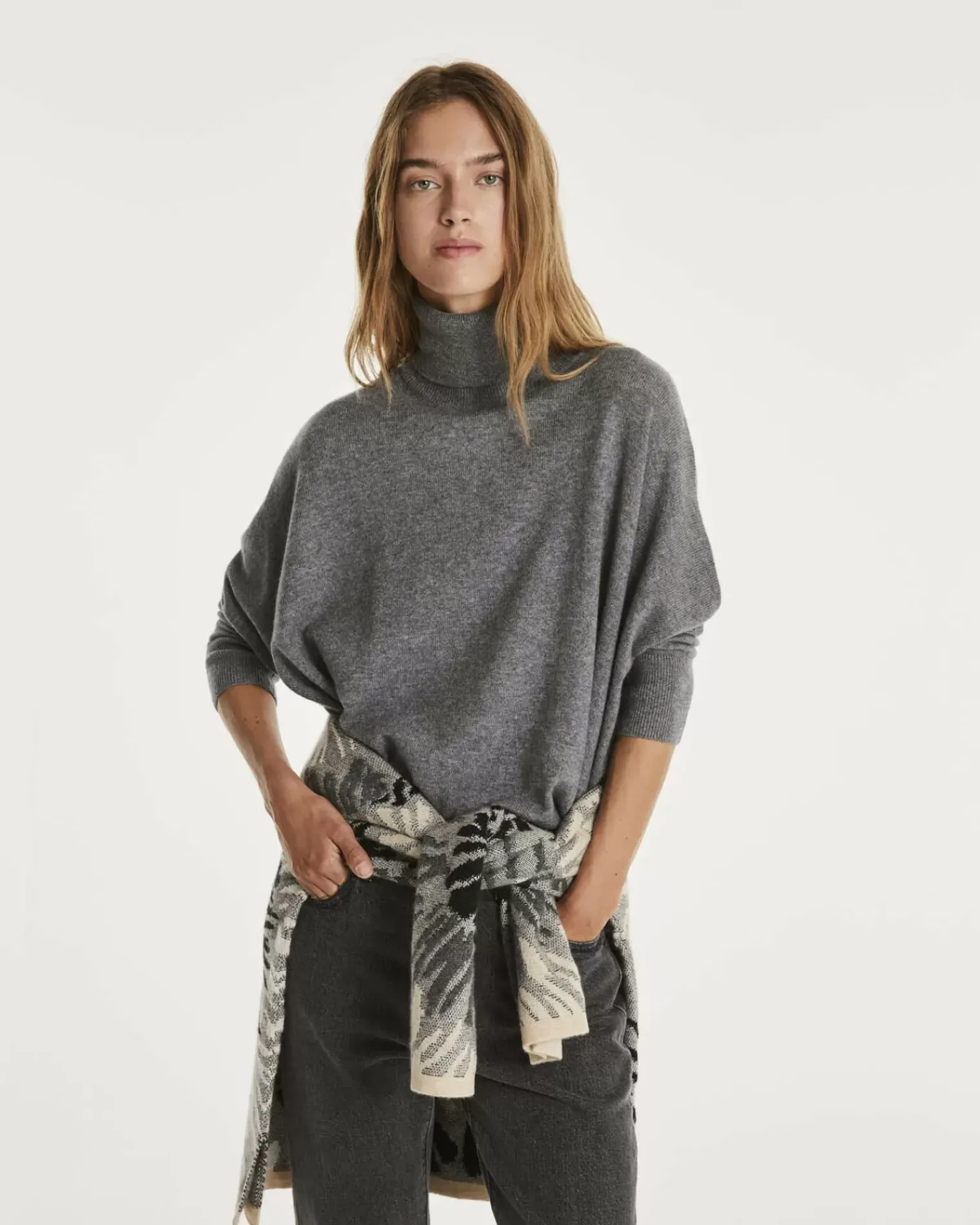 Kujten Sweaters & Sweatshirts>Oversize Turtleneck Cashmere Sweater, 2-Threads Gris Flanelle