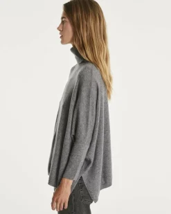 Kujten Sweaters & Sweatshirts><noscript><img width=