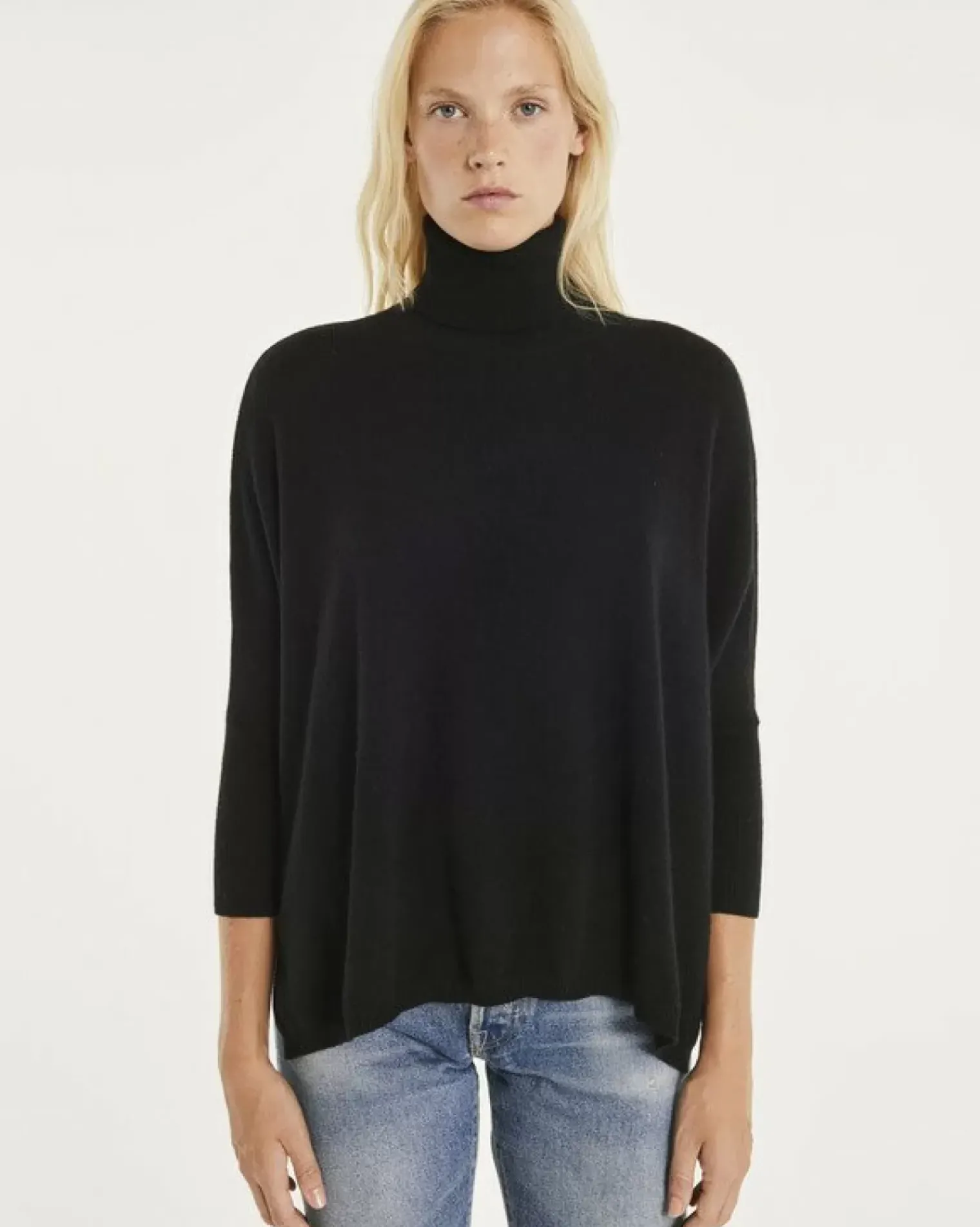 Kujten Sweaters & Sweatshirts>Oversize Turtleneck Cashmere Sweater, 2-Threads Noir