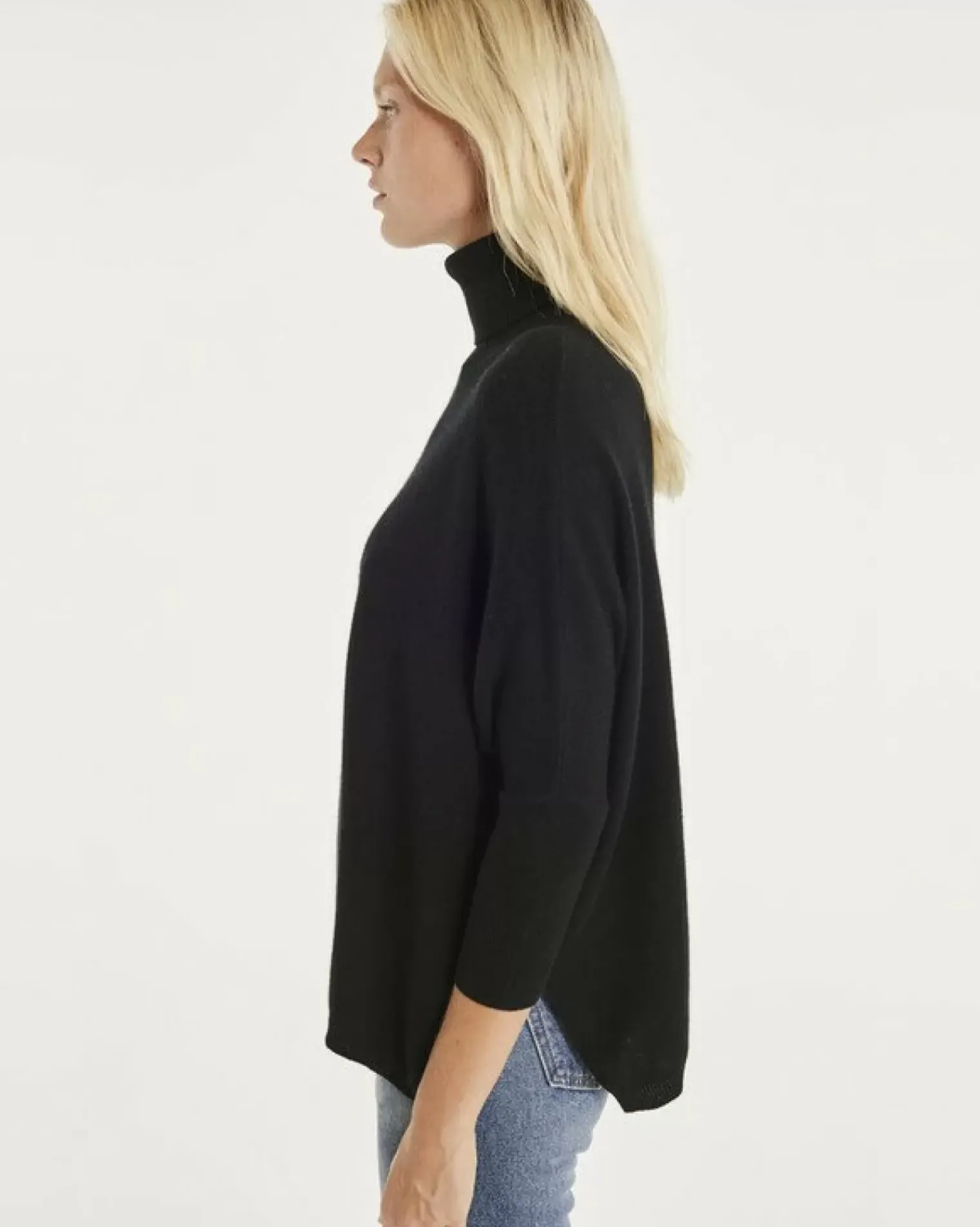 Kujten Sweaters & Sweatshirts>Oversize Turtleneck Cashmere Sweater, 2-Threads Noir