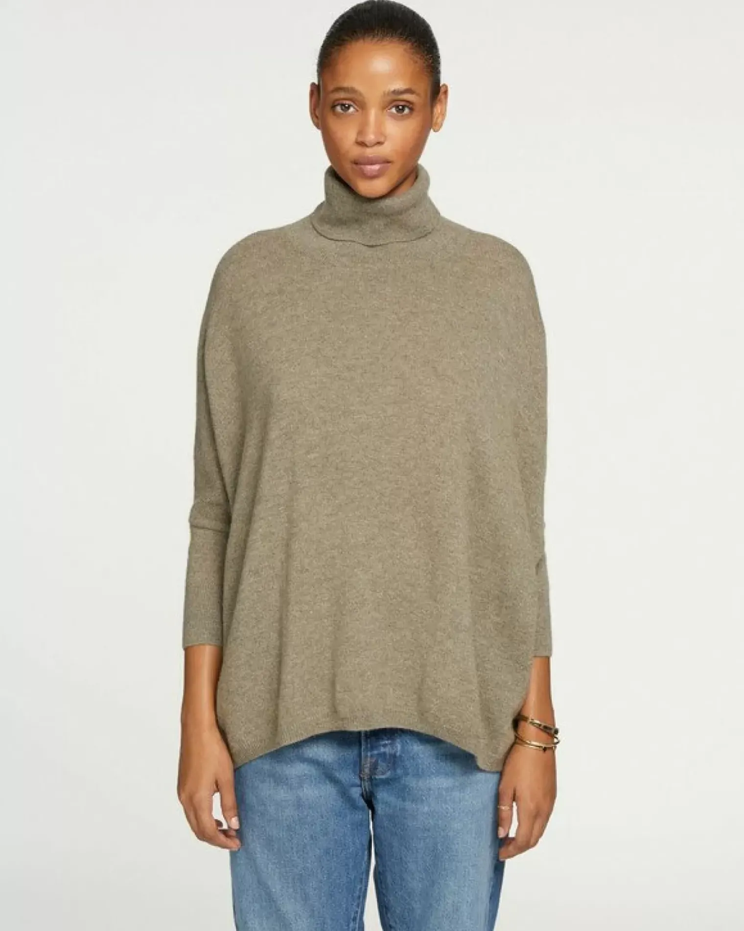 Kujten Sweaters & Sweatshirts>Oversize Turtleneck Cashmere Sweater Kaki Chine