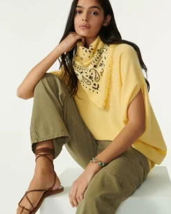 Kujten Sweaters & Sweatshirts>Oversize V-Neck Sleeveless Sweater Jaune Eggshell