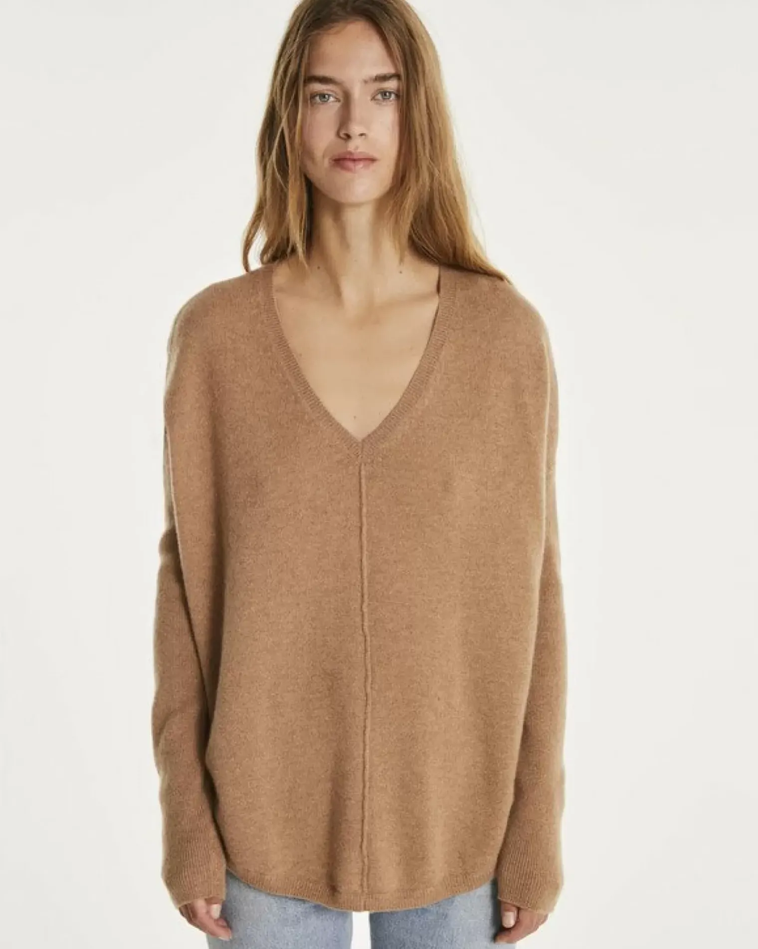 Kujten Sweaters & Sweatshirts>Oversize Woman V-Neck Cashmere Sweater, 2-Threads Camelo