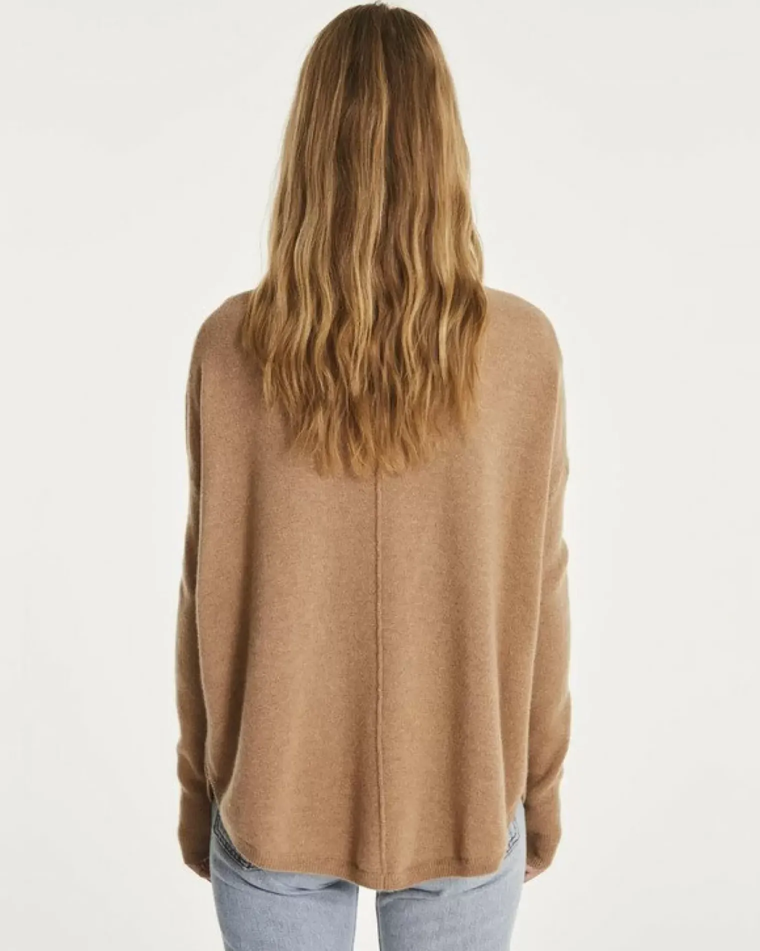 Kujten Sweaters & Sweatshirts>Oversize Woman V-Neck Cashmere Sweater, 2-Threads Camelo