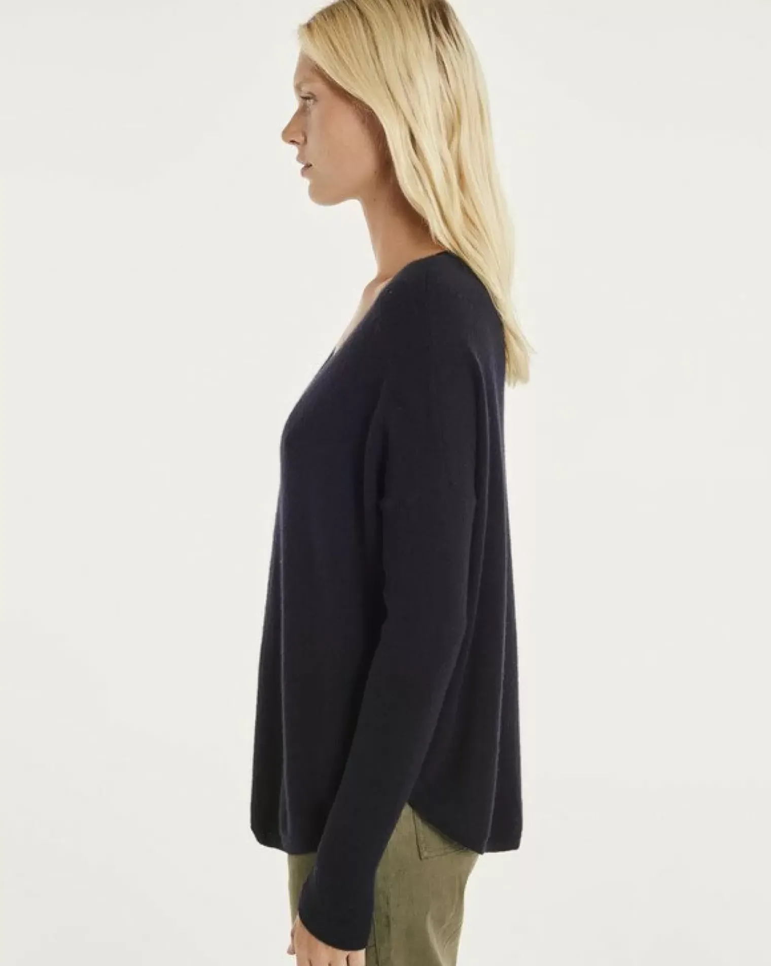 Kujten Sweaters & Sweatshirts>Oversize Woman V-Neck Cashmere Sweater, 2-Threads Bleu Marine Fonce