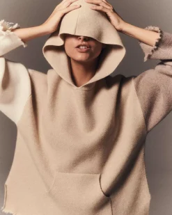 Kujten Hoodies>Oversized Cashmere Hoodie, 4-Threads Organique
