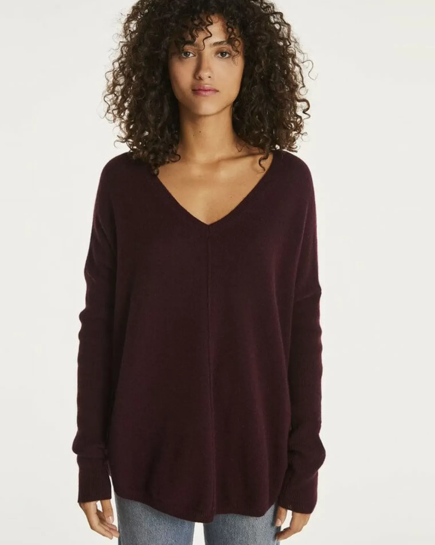 Kujten Sweaters & Sweatshirts>Oversized Cashmere V-Neck Sweater Bordeaux