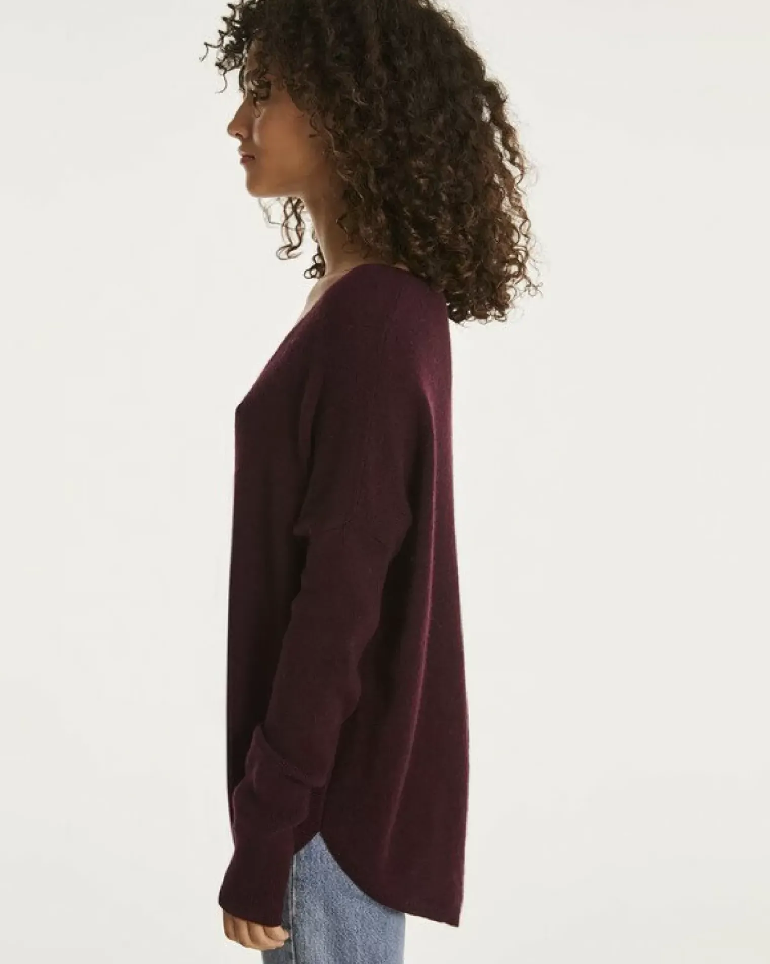 Kujten Sweaters & Sweatshirts>Oversized Cashmere V-Neck Sweater Bordeaux