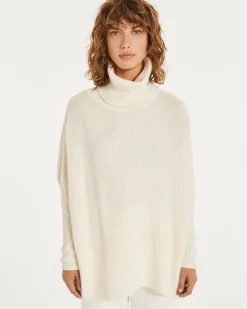 Kujten Sweaters & Sweatshirts>Oversized Turtleneck Cashmere Sweater Blanc