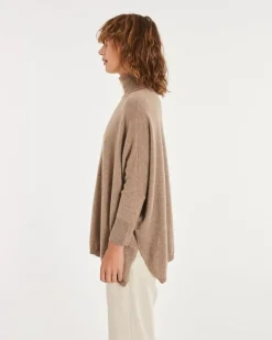 Kujten Sweaters & Sweatshirts><noscript><img width=