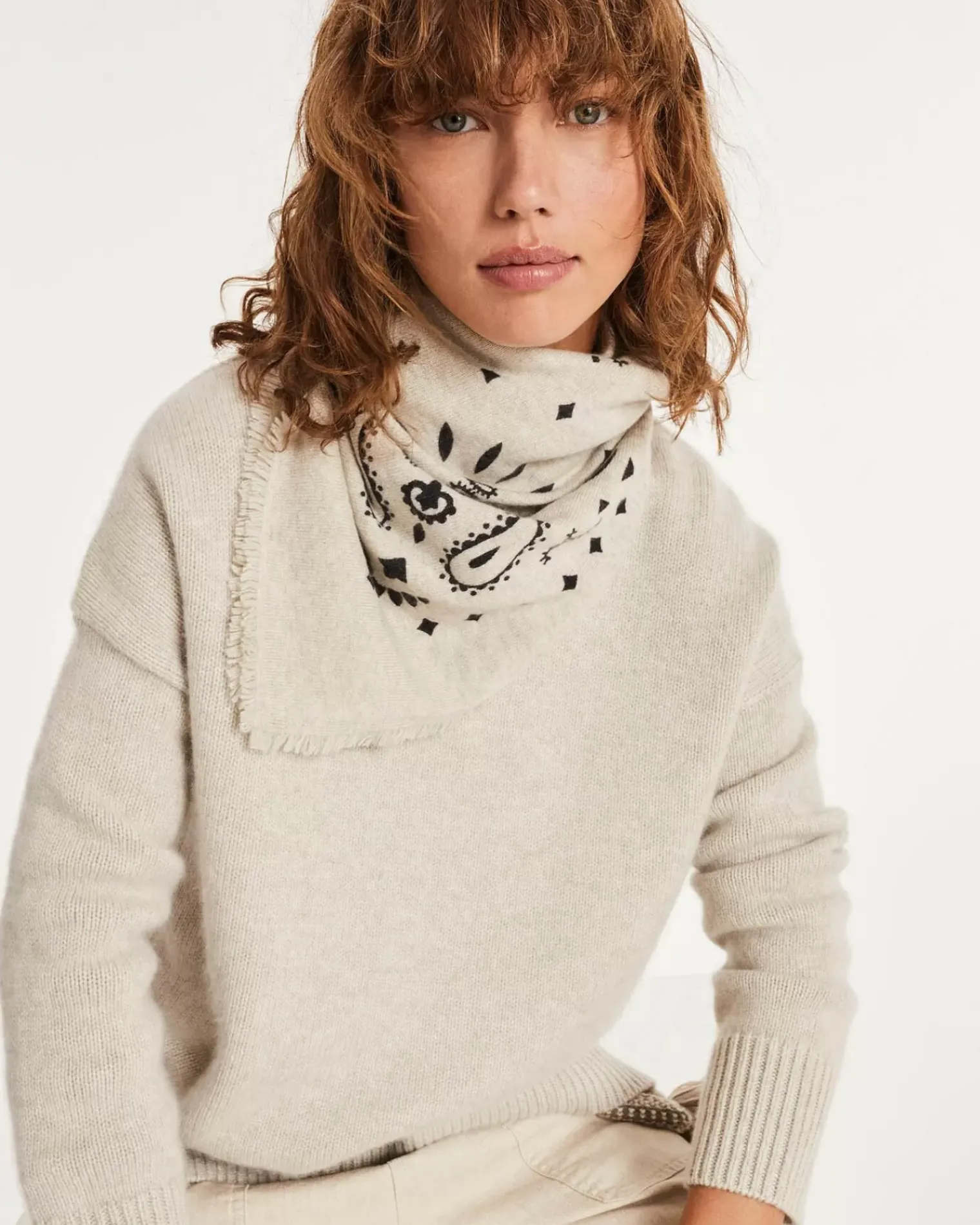 Kujten Sweaters & Sweatshirts>Oversized Turtleneck Cashmere Sweater Avoine