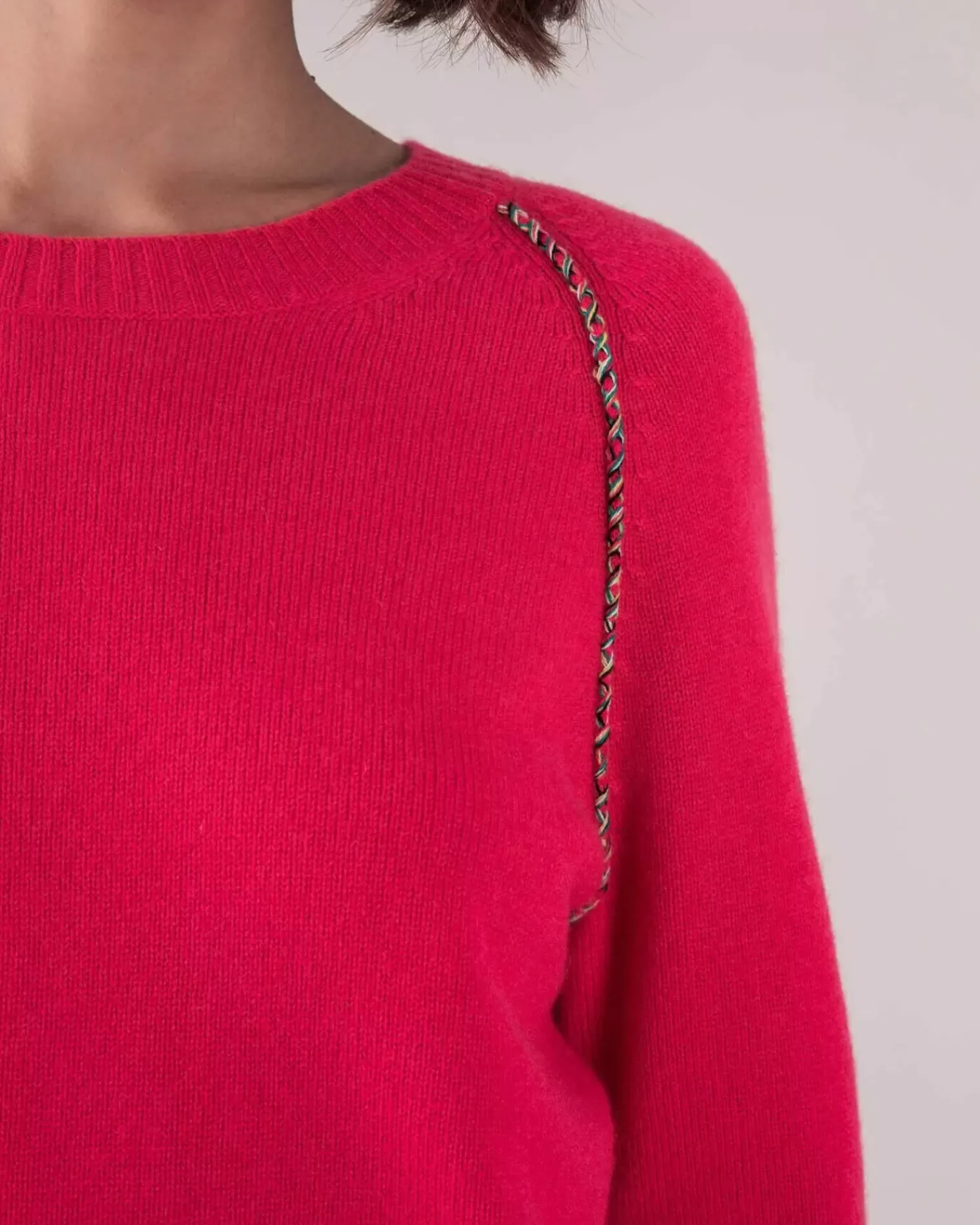 Kujten Sweaters & Sweatshirts>Piped Raglan Cashmere Round Neck Sweater Rose Fushia