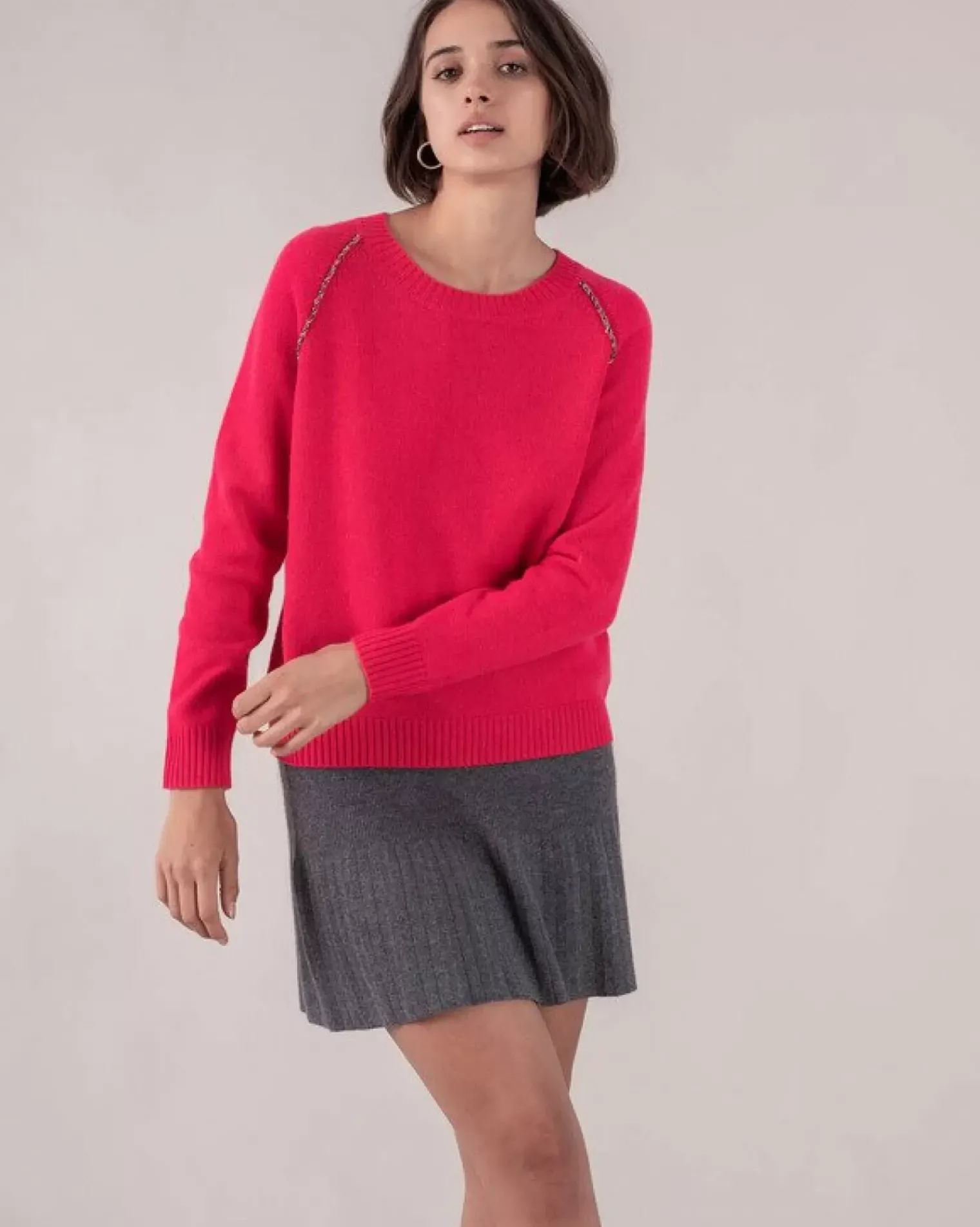 Kujten Sweaters & Sweatshirts>Piped Raglan Cashmere Round Neck Sweater Rose Fushia
