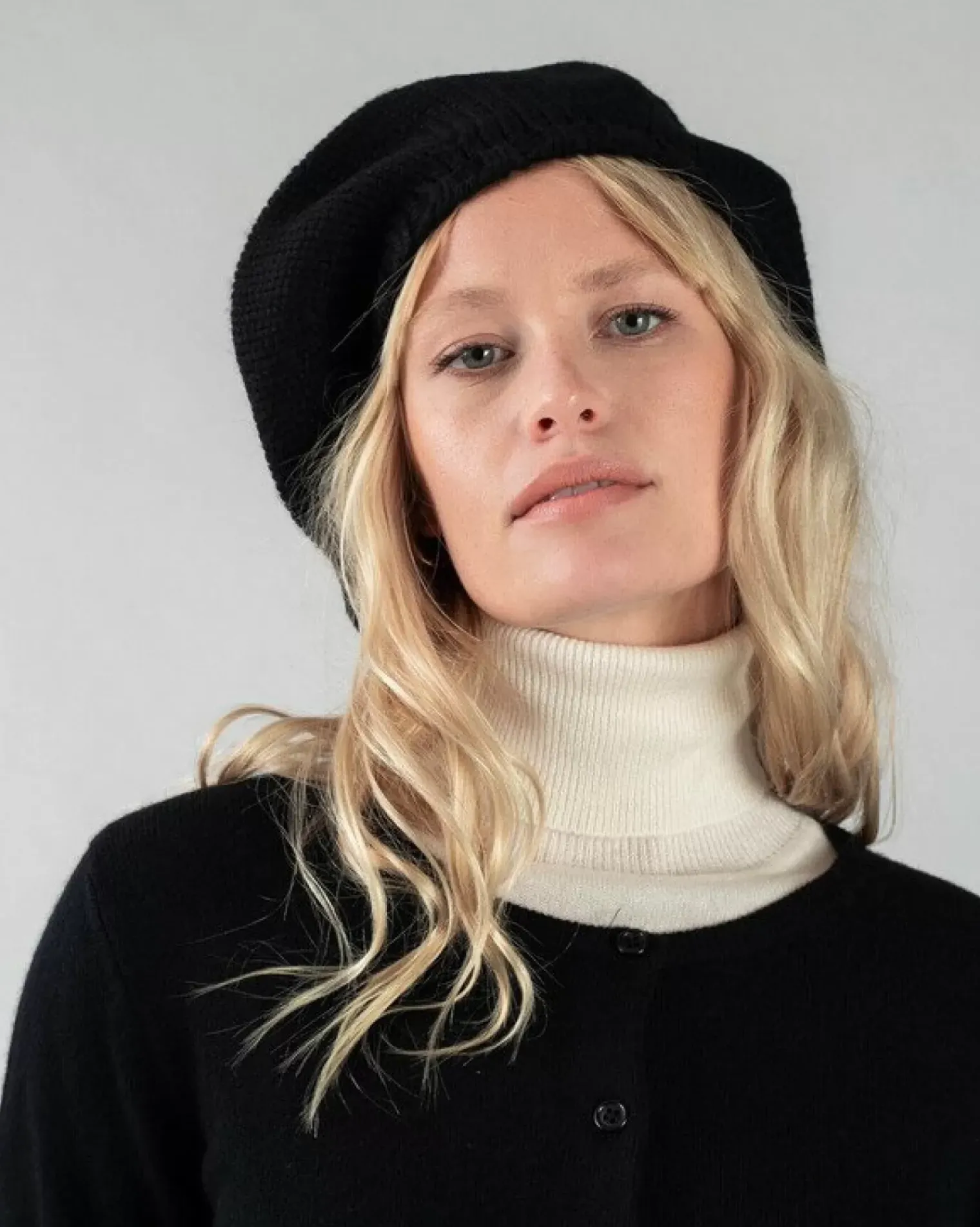 Kujten Hats & Headbands>Plain Coloured Cashmere Beret Noir
