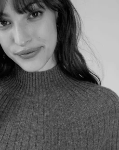 Kujten Sweaters & Sweatshirts>Ribbed Funnel Neck Cashmere Sweater Gris Flanelle