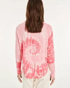 Kujten Sweaters & Sweatshirts><noscript><img width=