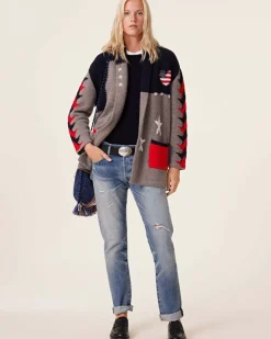 Kujten Jackets & Vests><noscript><img width=