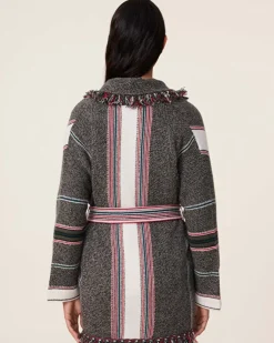 Kujten Jackets & Vests><noscript><img width=