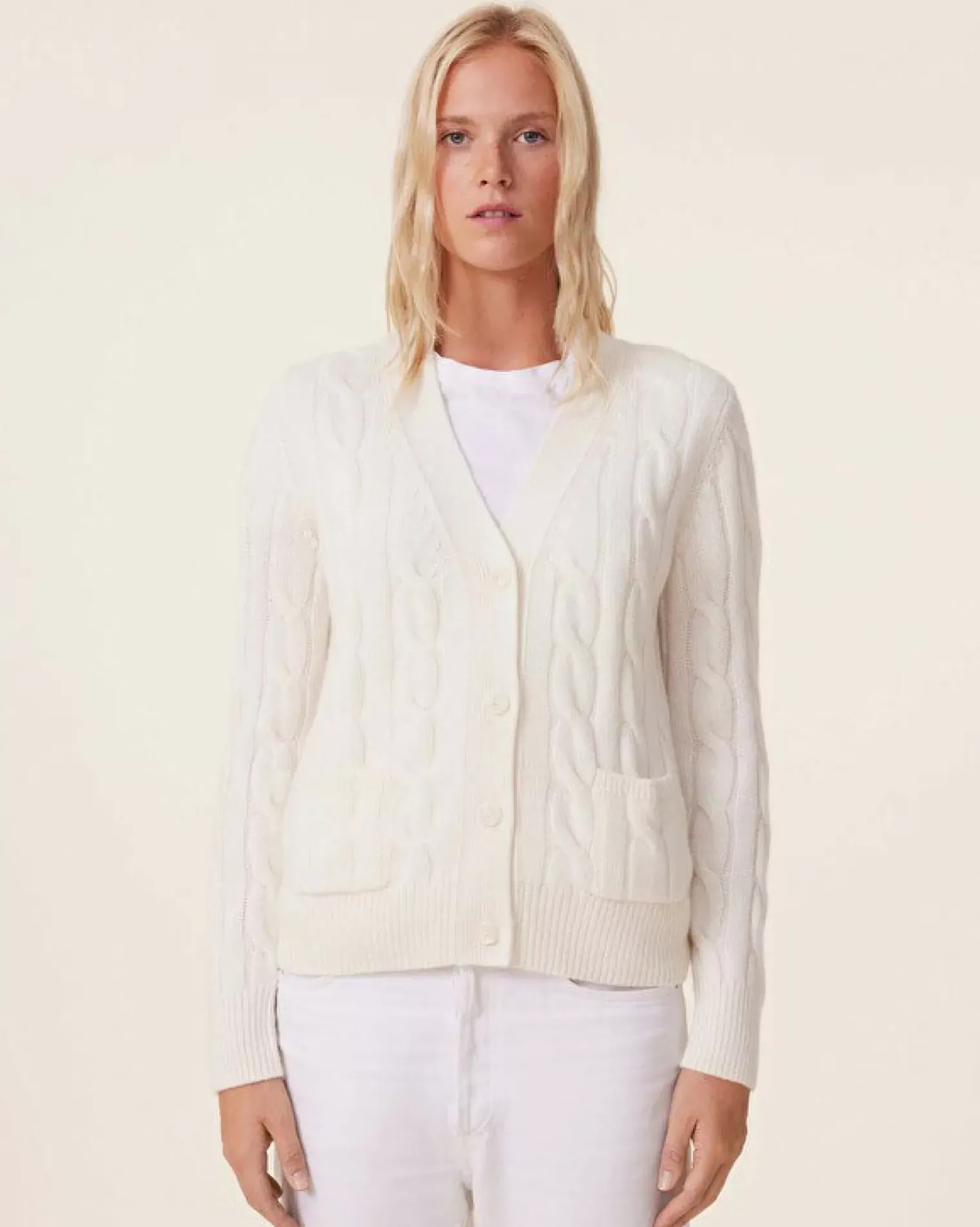 Kujten Jackets & Vests>Short Twisted Cashmere Cardigan, 8-Threads Blanc